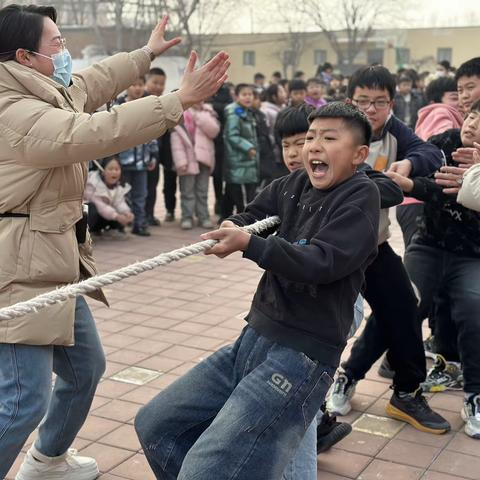 拔河比赛促团结 凝心聚力展风采——天狮民族小学拔河比赛纪实