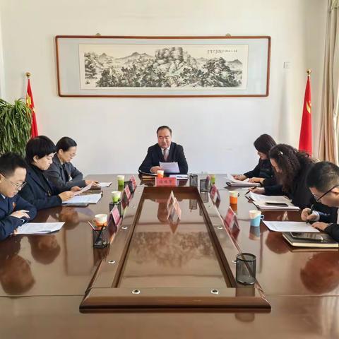 区人大常委会预算工委组织召开建立政务债务管理情况报告工作制度