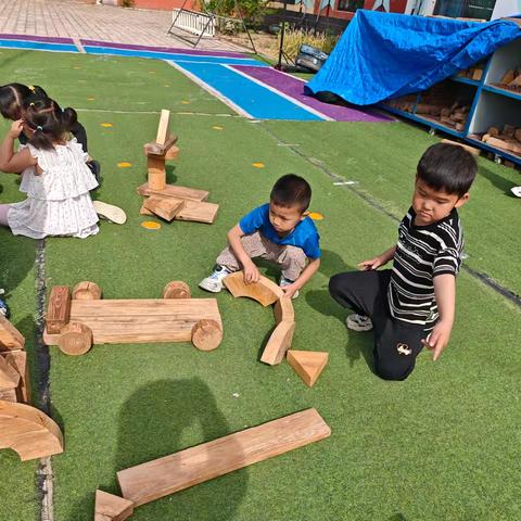 幼儿园户外建构游戏观察记录