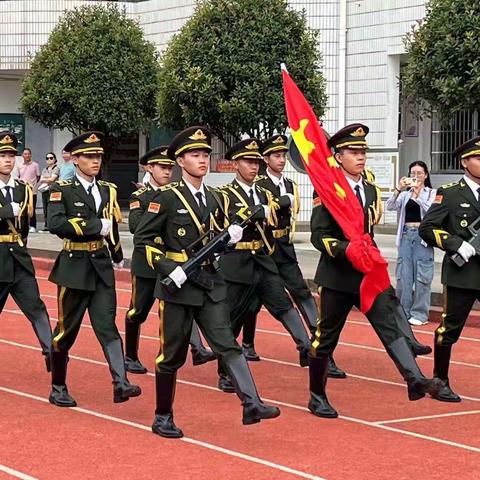 军训是一场蜕变，军训是青春成长的方式——2023年沅江四中秋季入学军训第一天