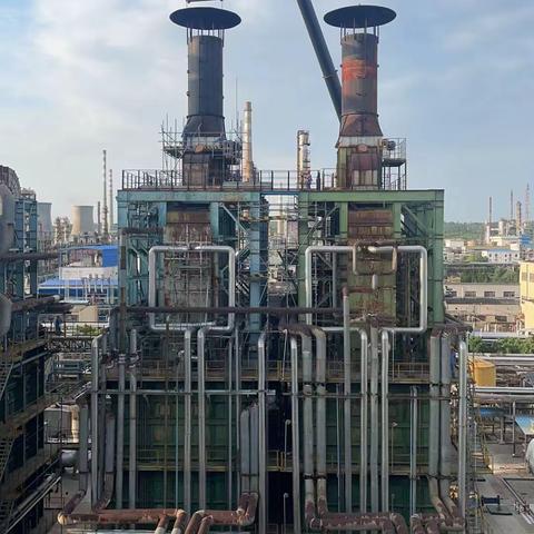 隆惠公司常减压装置加热炉烟囱规范化治理项目进展顺利