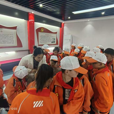 “缅怀先烈，致敬英雄”红色主题教育活动——唐庙镇王虎小学