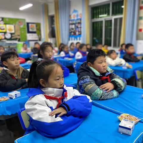 洋县实验学校魅力小学部三1青云班第五期班本课程