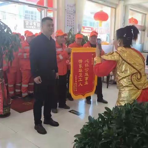 爱心午餐     暖心暖胃