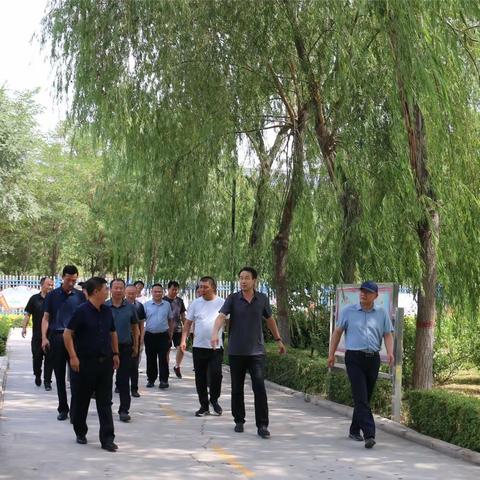 以观摩促发展，以交流促提升——石嘴山市委观摩团莅临吴忠市第二中学观摩交流