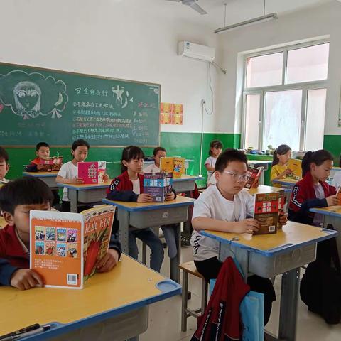 【关爱学生，幸福成长】【西里疃小学】共浴书香，悦读阅美