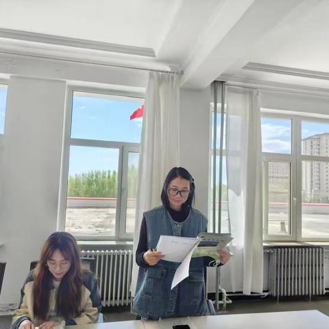 五月课堂时光 —— 二年级教师共读《活在课堂里》