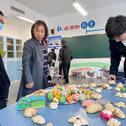 对标学先进 聚力助发展——青州市外国语学校赴诸城市学习交流活动纪实