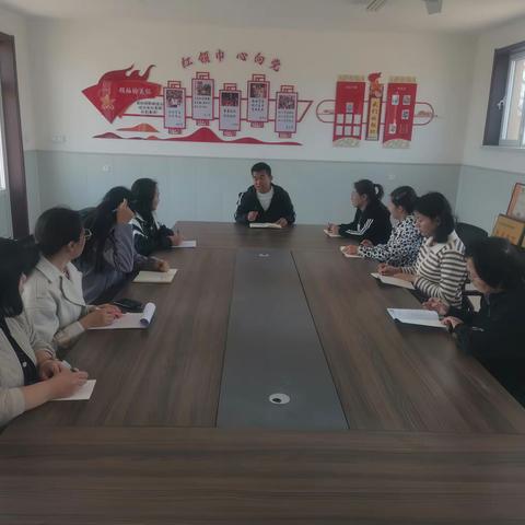强师德 正师风 铸师魂 ——金牛镇李二庄小学师德师风宣讲宣誓活动