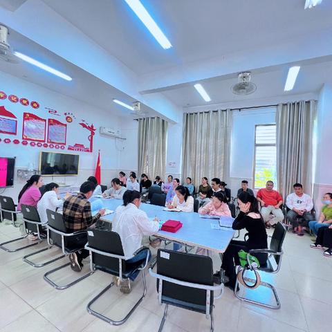 凝心聚力总结过往 砥砺奋进共启新程——澄迈县太平中心幼儿园召开2025年秋季期末总结大会简讯