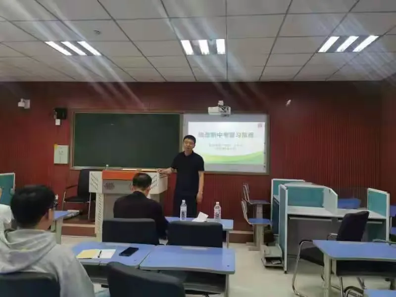 简篇-携手促教研 合力谱新篇