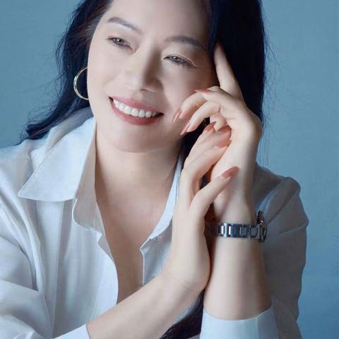 著名书画家——陆玉荣