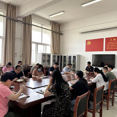 机关第六支部召开六月份主题党日活动