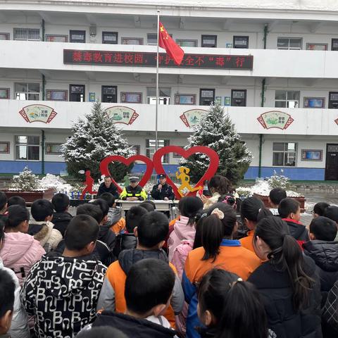 禁毒教育进校园  守护安全不“毒”行