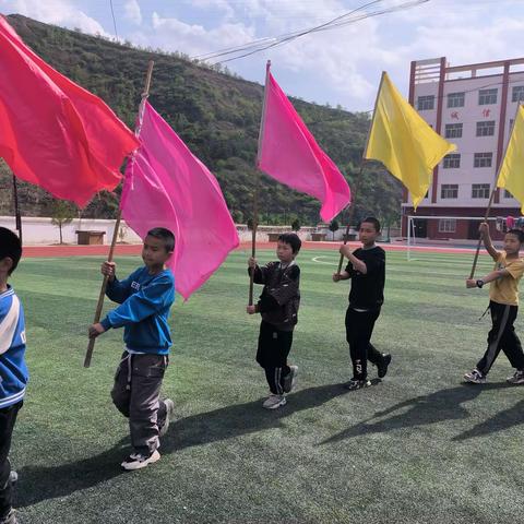 凝心聚力燃激情,趣味运动展风采——张家滩镇中心小学春季运动会