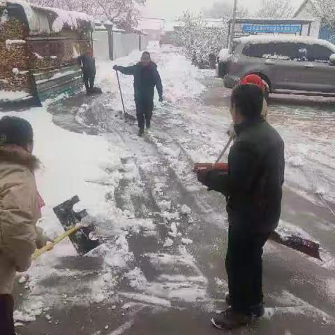 全民大扫雪