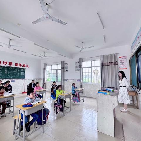 乘教研之风，展数学之美。——柏树小学开展数学教研活动