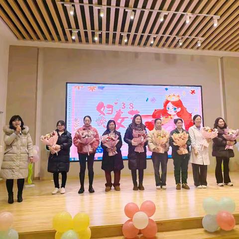 遇见最美的“她”——莲花县第三保育院小班组“三八”妇女节活动