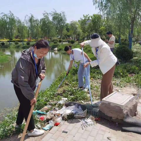 加强河道管护   保护河道环境