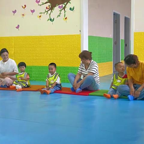 航星幼儿园亲子早教开课中