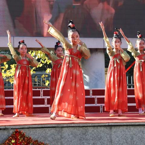 上饶市广信区第八小学第十三周工作简报（11月24日至11月28日）