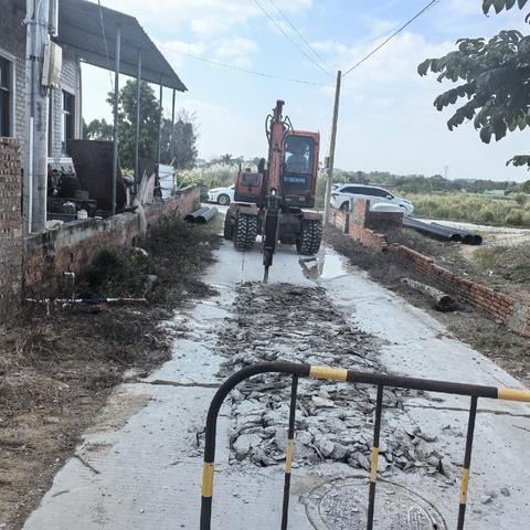 上红兴村：维修污水管道解民忧 提升群众获得感