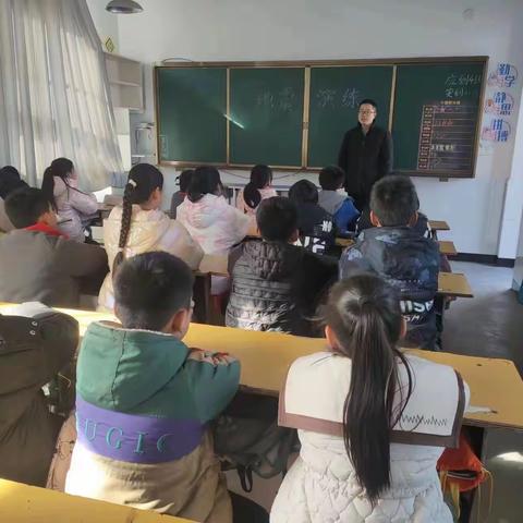 “防震减灾 防患于未然”——安丰乡实验小学防震减灾演练