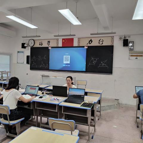 “集体备课，共促成长”——初三数学组第三周集体备课