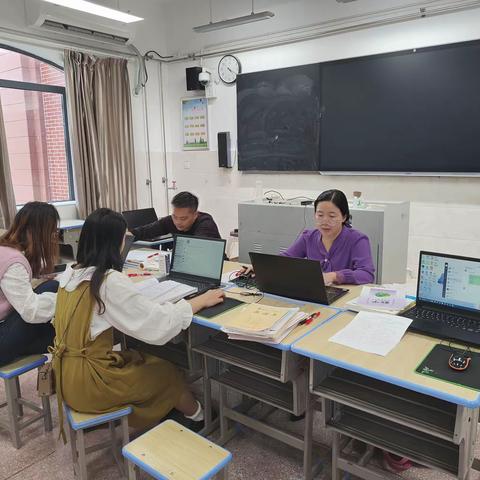 “集体备课，共促成长”——初三数学组第八周集体备课