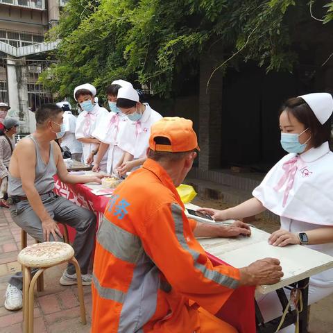 趵突泉街道政协联络室系列为民活动一：心系居民 健康守护
