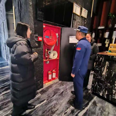 秦汉消防大队开展消防安全集中除患攻坚大整治夜查行动