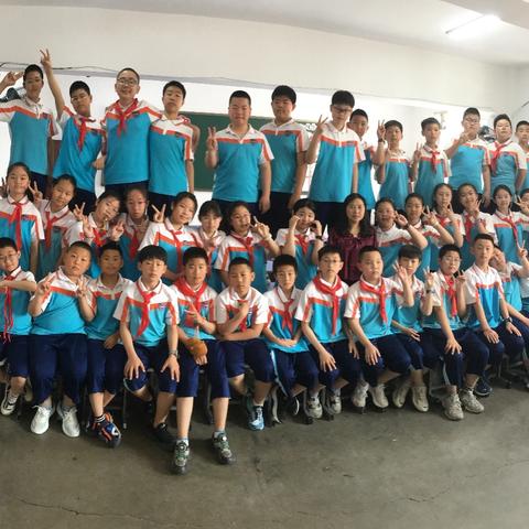 五年二班粽情迎六一 童梦乐翻天主题活动