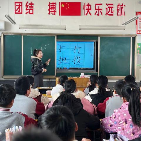 【石莲子中小·全环境立德树人】石莲子镇中心小学“红心永向党，奋进新征程”暨书法课堂展示活动