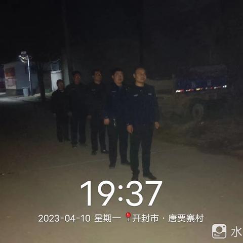 巡查“不打烊”点亮“平安灯”