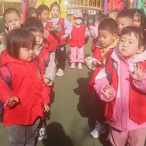 长江幼儿园小班——外出“春游之旅
