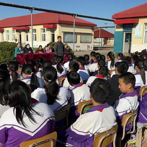 博爱小学开展抗压力训练营跳绳活动