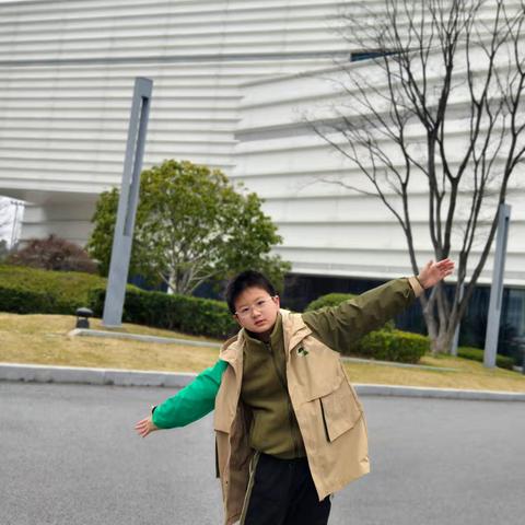 科技与好奇：金华科技馆中的探索之旅