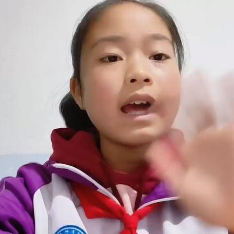 “声”入人心，“英”你精彩——甘谷县新兴小学六年级六班英语一刻钟活动掠影
