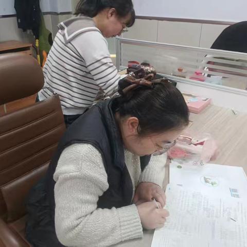 怀安县柴沟堡镇实验小学圆满完成本学期最后一次教学常规检查工作