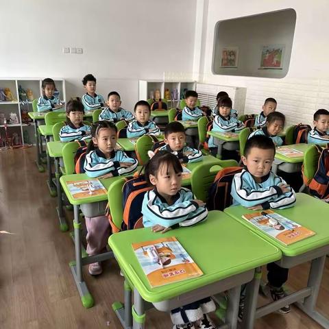 幼儿园的快乐生活——安特二班十一月回顾