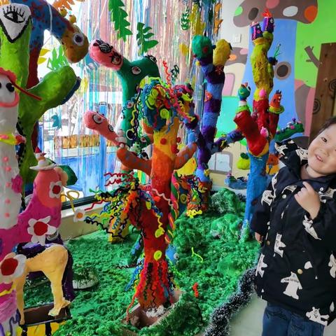 迎新春，看画展