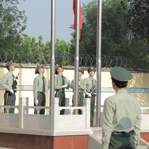 拒绝学生欺凌，共建阳光校园 | 昌黎县职业技术教育中心举行拒绝欺凌主题升旗仪式