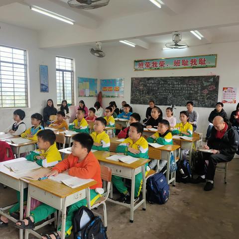 深研教学，促进相长 ——记根子镇根子中心学校片教研活动