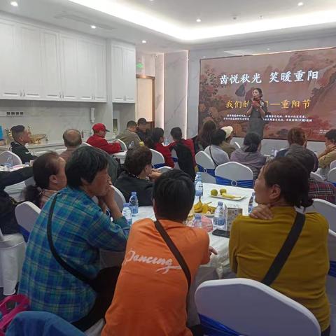 洋头口社区“暖洋”服务上线：重阳护齿+肩颈理疗，关爱直达长辈心间