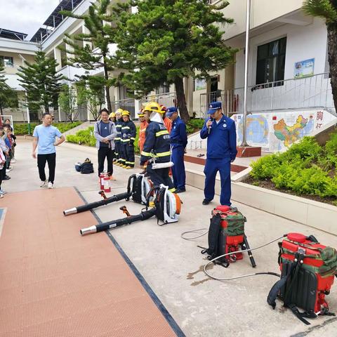 预防为主，生命至上——田心中心小学消防、地震安全演练活动