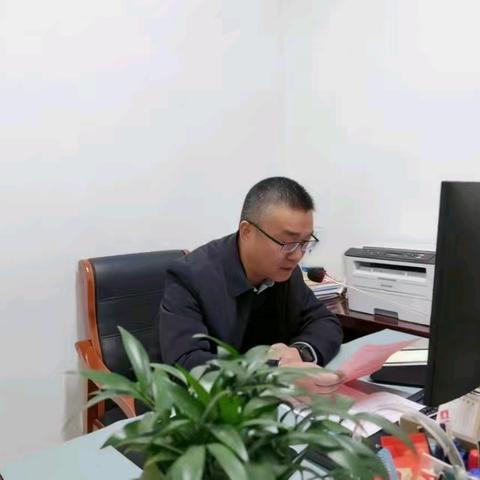 奋楫扬帆 笃行致远——滕南中学八年级第二次质量检测表彰总结大会