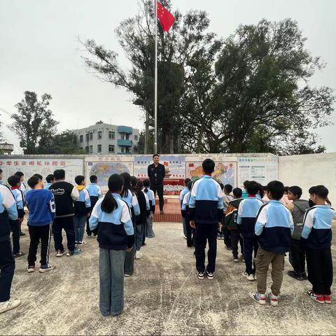 消防地震演练，筑劳安全防线——樟铺镇西坡小学消防地震安全演练活动