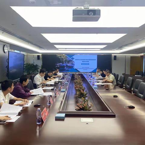 市交通运输局组织召开2023年度公交特许经营企业运营服务考核委员会