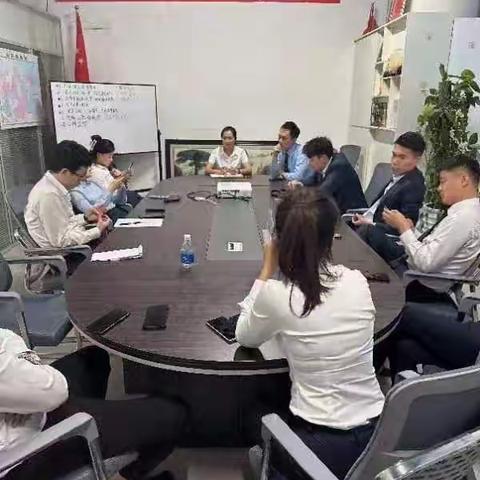 自贸区支行10月份银企座谈会