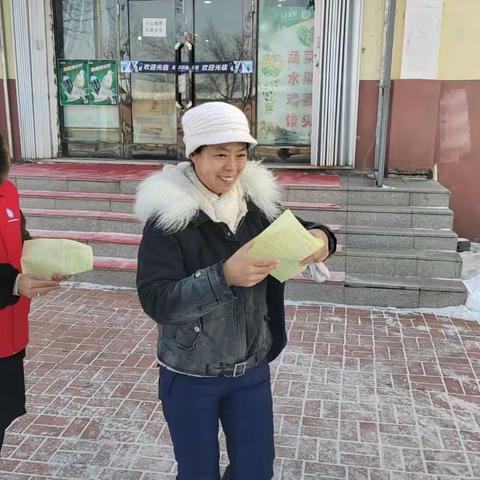 河西街道幸福社区新时代文明实践站开展“反邪教”宣传志愿服务活动